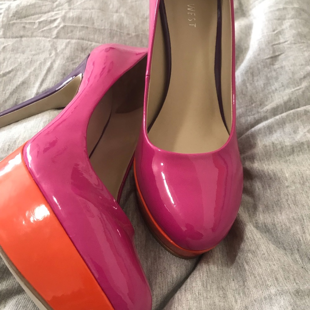 Nine West pumps